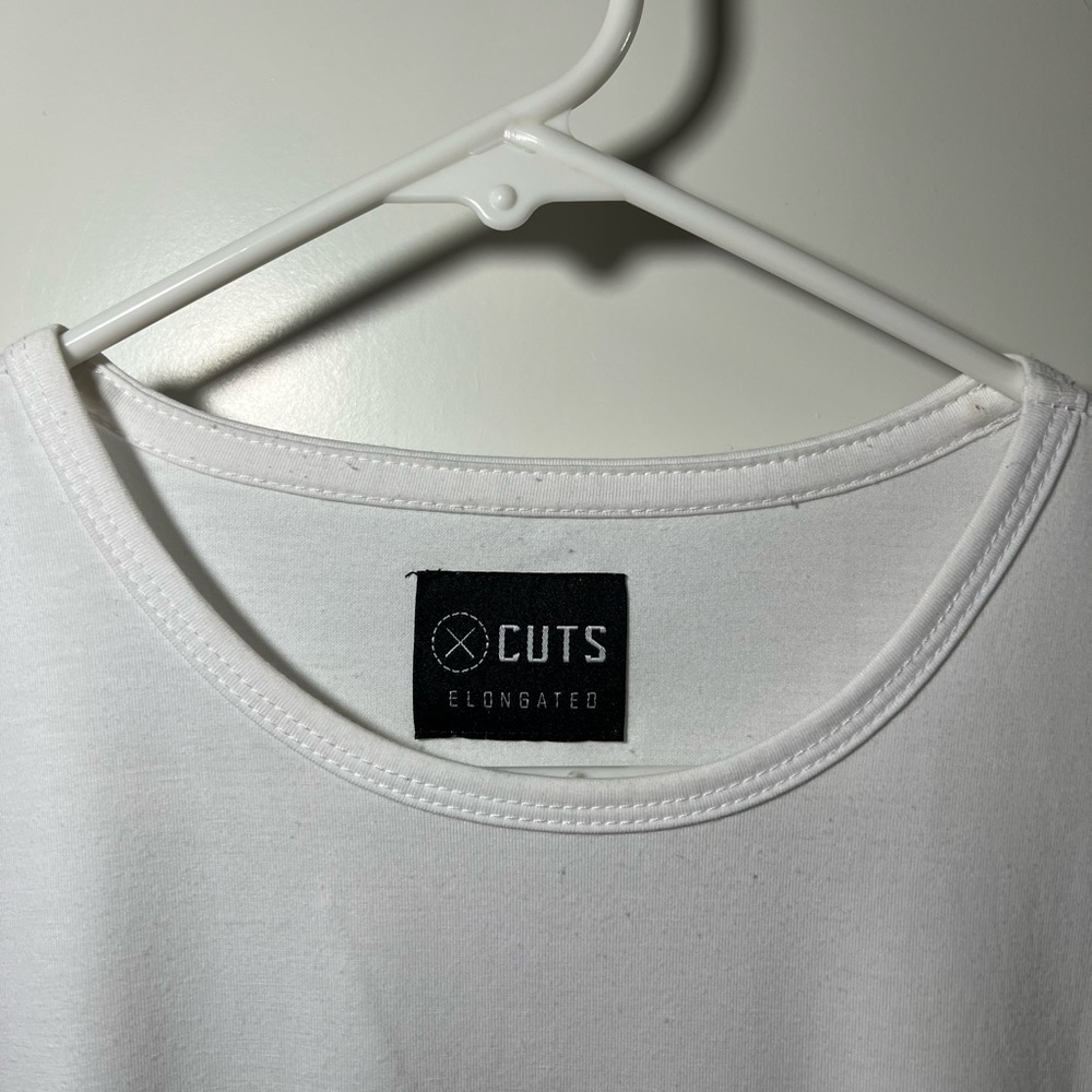 Cuts Elongated Tee
